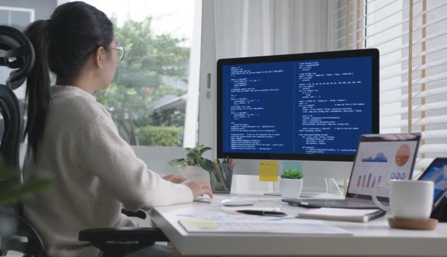 黄山企业数字化解决方案：机器学习赋能商业模式升级的核心路径